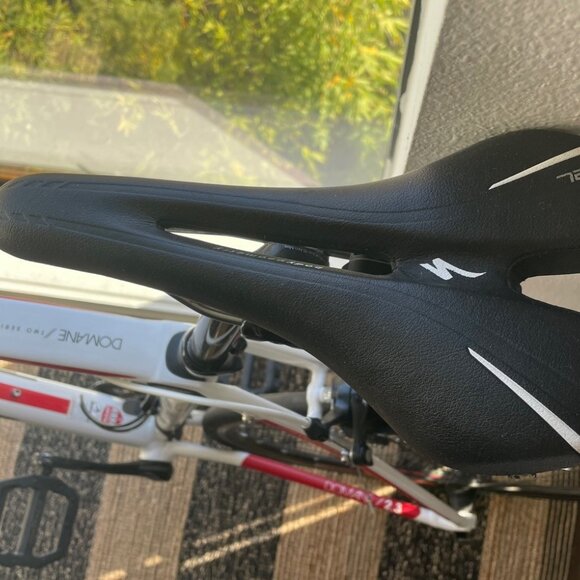 Trek Domane 2.3 - Picture 11 of 11
